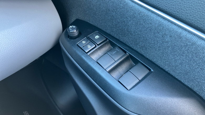 Toyota Yaris Cross 1.5 Hybrid Icon 5dr CVT Hybrid Estate